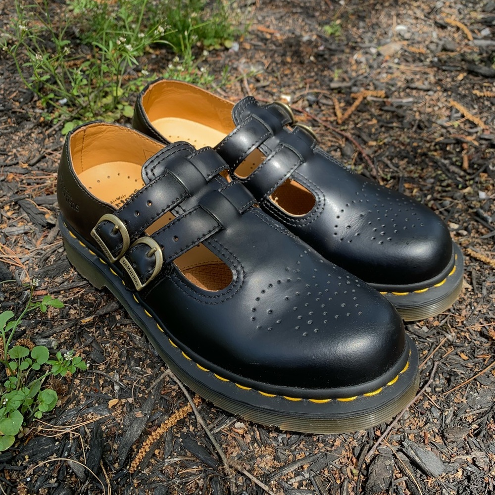 Women’s Dr Marten Mary Jane shoe